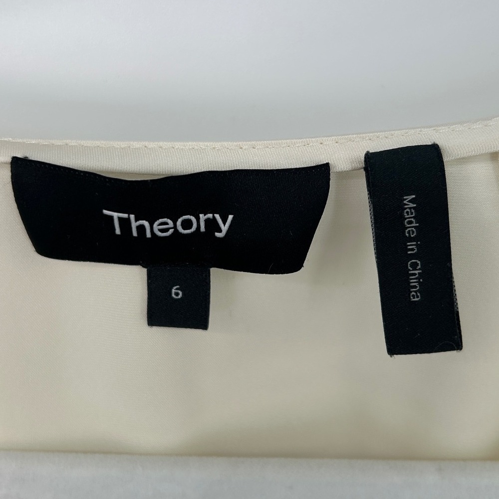 Theory Revolve Ivory Soft Satin LS Twist Blouse V-Neck Long Sleeve Top Size 6 - Picture 4 of 11